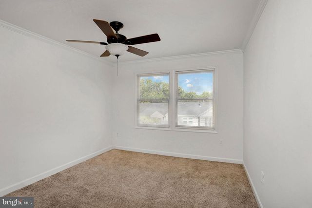 12158 SALEMTOWN DR, Woodbridge, VA 22192