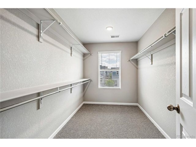 8053 Adams Fork Ave, Littleton, CO 80125