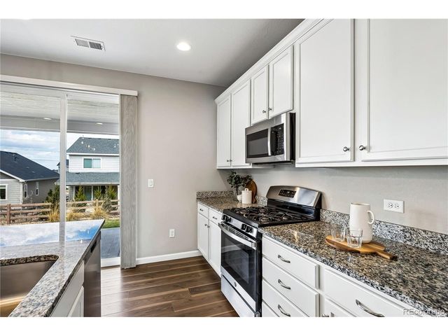 8053 Adams Fork Ave, Littleton, CO 80125