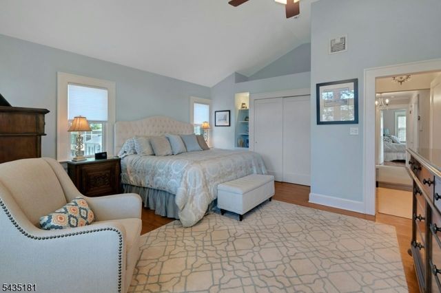 62 Southern Slope Dr, Millburn Twp., NJ 07041