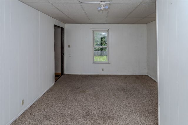 3 Pottstown St, Dunbar, PA 15431