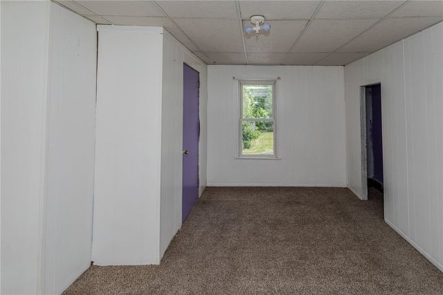 3 Pottstown St, Dunbar, PA 15431