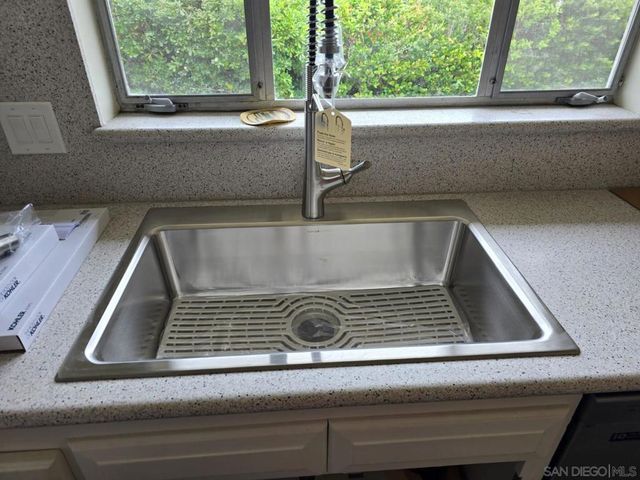 5531 Ladybird Ln, La Jolla, CA 92037