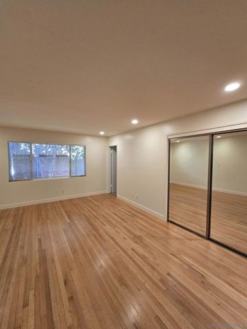 5531 Ladybird Ln, La Jolla, CA 92037