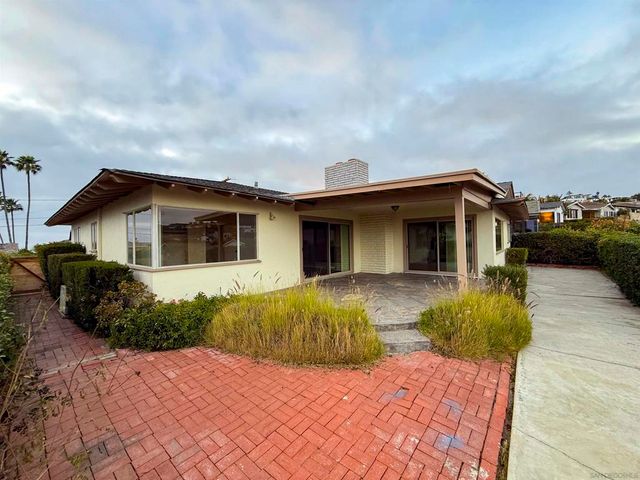 5531 Ladybird Ln, La Jolla, CA 92037