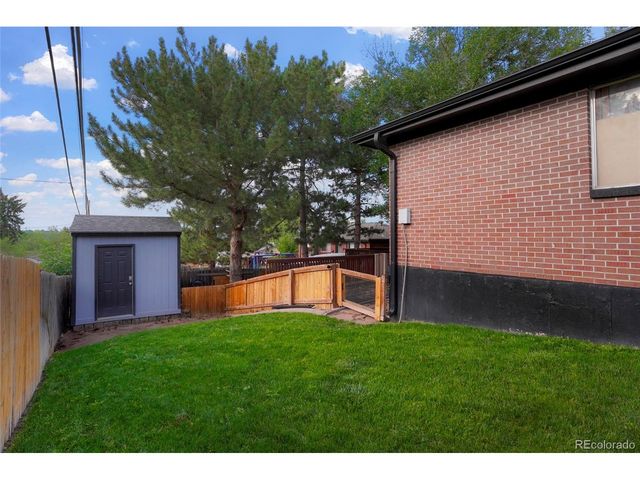 6607 Eaton St, Arvada, CO 80003