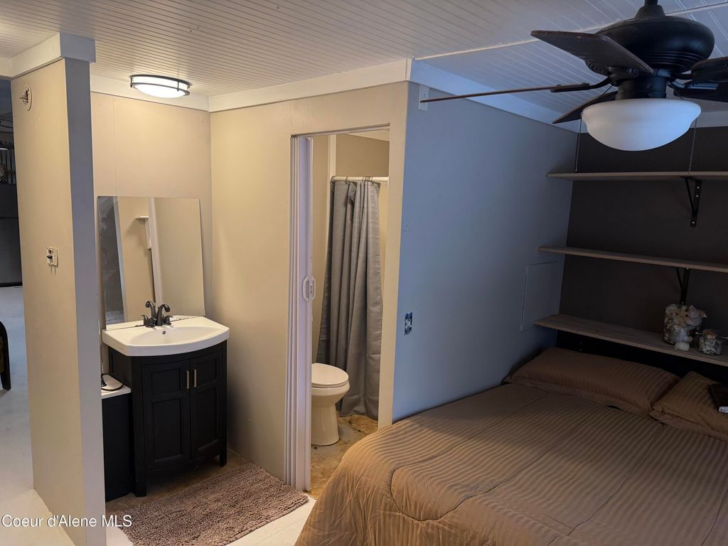 11776 N Hauser Lake RD, SPC 6, Hauser, ID 83854 photo 16