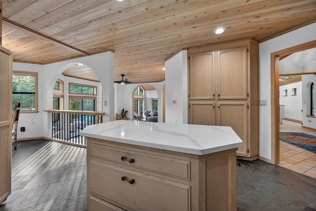 1914 War Hawk Way, Arnold, CA 95223