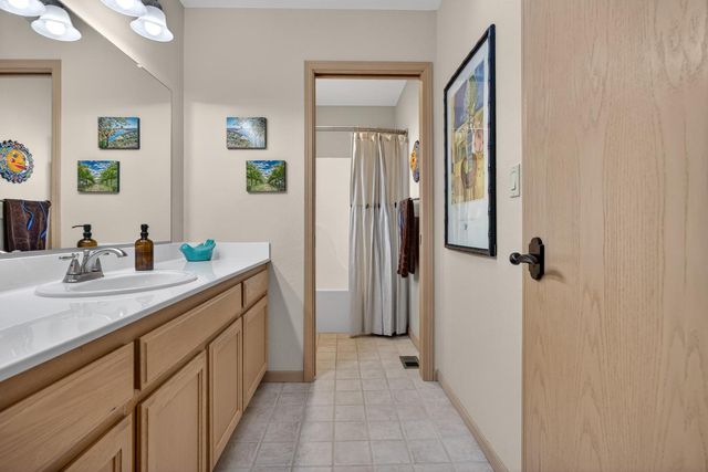 1914 War Hawk Way, Arnold, CA 95223