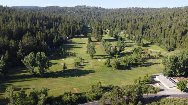 1914 War Hawk Way, Arnold, CA 95223