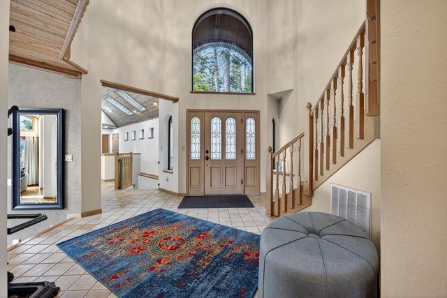 1914 War Hawk Way, Arnold, CA 95223