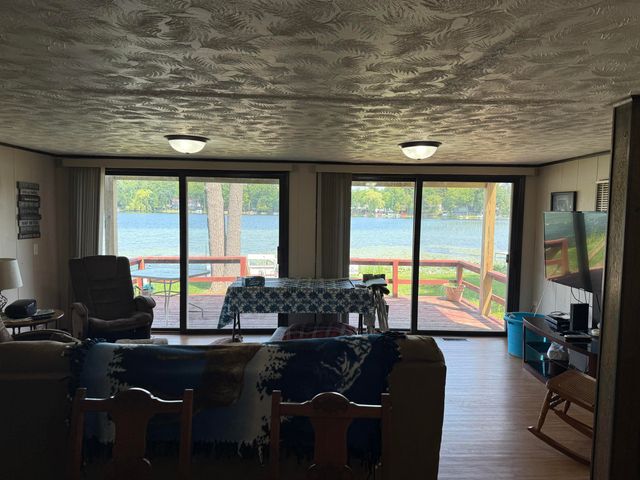 141 S Beechwood Drive SW, Stanton, MI 48888