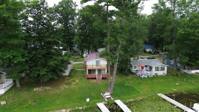 141 S Beechwood Drive SW, Stanton, MI 48888