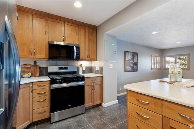 2841 E LOUISE AVE, Millcreek, UT 84109