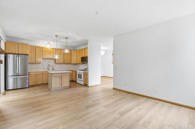 3936 Everest Lane N, Plymouth, MN 55446