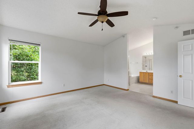3936 Everest Lane N, Plymouth, MN 55446