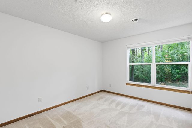 3936 Everest Lane N, Plymouth, MN 55446