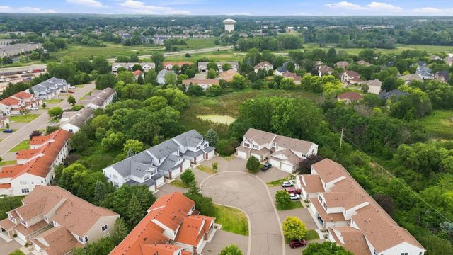 3936 Everest Lane N, Plymouth, MN 55446