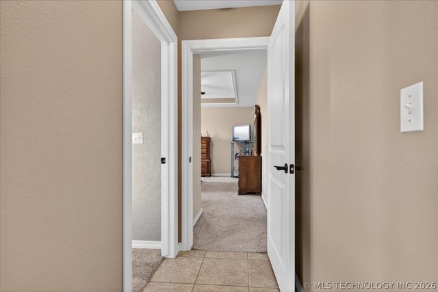 919 Terri Drive, Bartlesville, OK 74006