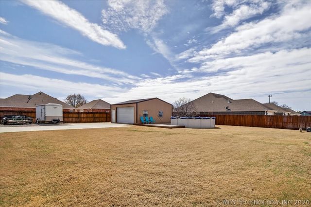 919 Terri Drive, Bartlesville, OK 74006