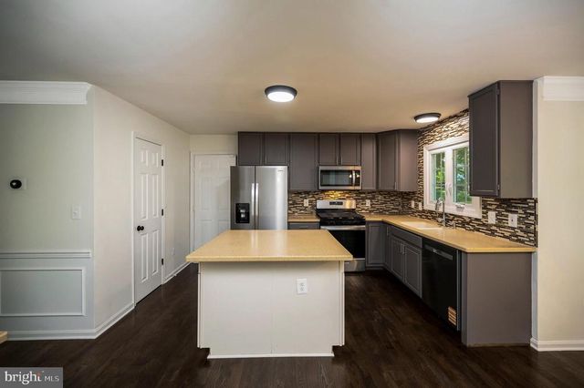 10502 WATFORD LN, Fredericksburg, VA 22408