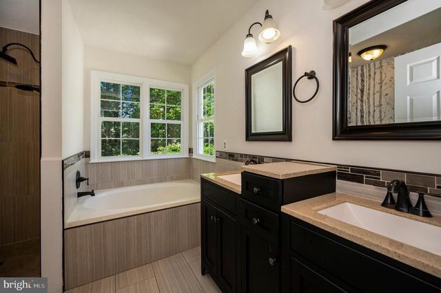 10502 WATFORD LN, Fredericksburg, VA 22408