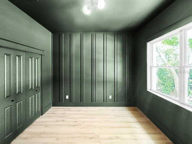 1607 GRAY STREET S, Gulfport, FL 33707