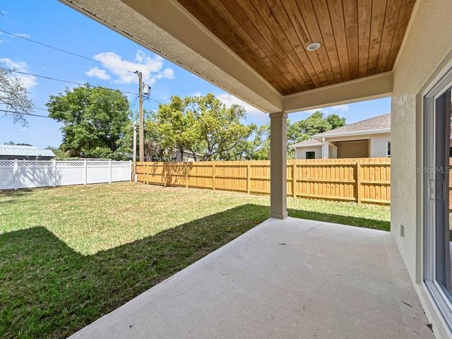 1607 GRAY STREET S, Gulfport, FL 33707