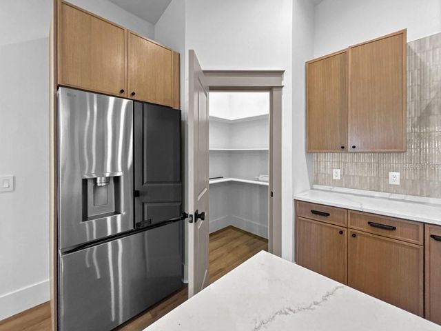 1607 GRAY STREET S, Gulfport, FL 33707