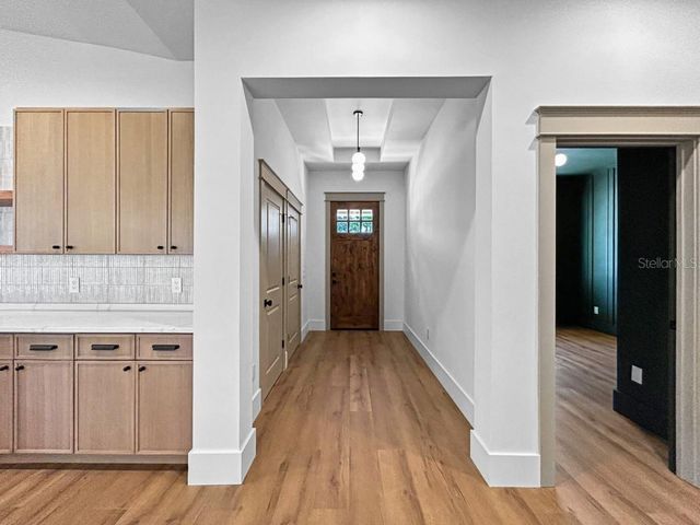 1607 GRAY STREET S, Gulfport, FL 33707