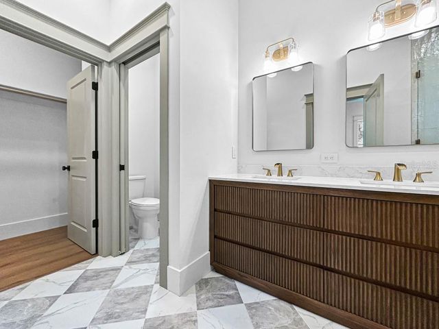 1607 GRAY STREET S, Gulfport, FL 33707