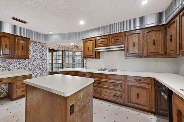 1409 Colony Drive, Irving, TX 75061