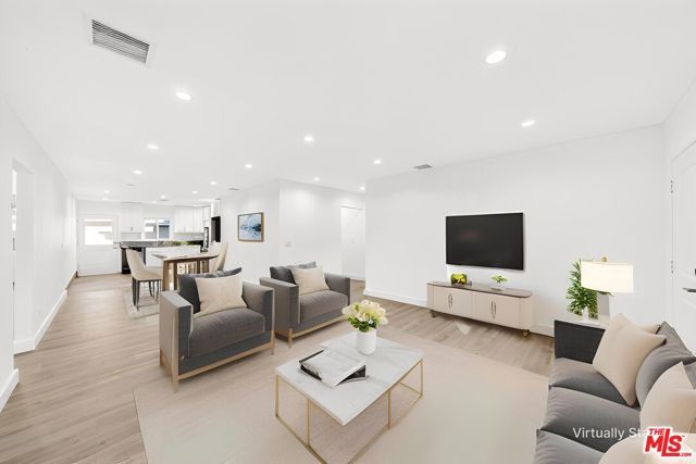 17623 Burbank Boulevard, Encino (los Angeles), CA 91316