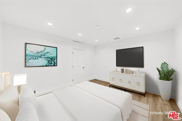 17623 Burbank Boulevard, Encino (los Angeles), CA 91316