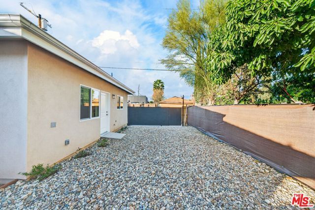 17623 Burbank Boulevard, Encino (los Angeles), CA 91316