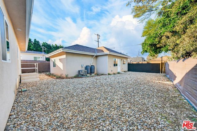 17623 Burbank Boulevard, Encino (los Angeles), CA 91316