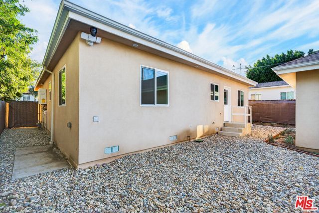 17623 Burbank Boulevard, Encino (los Angeles), CA 91316