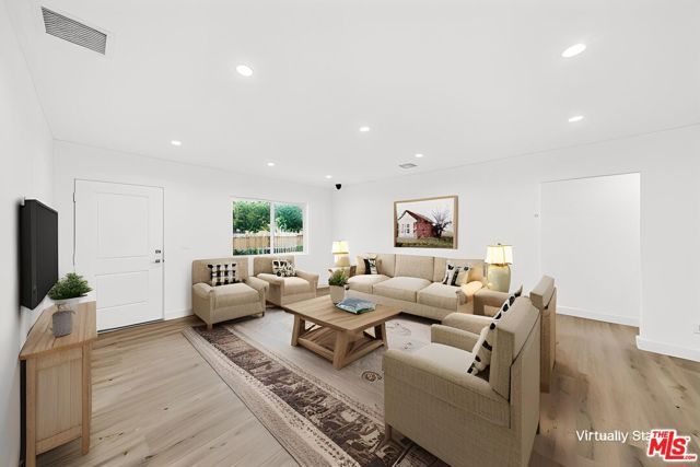 17623 Burbank Boulevard, Encino (los Angeles), CA 91316