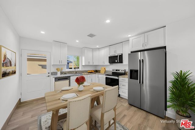 17623 Burbank Boulevard, Encino (los Angeles), CA 91316