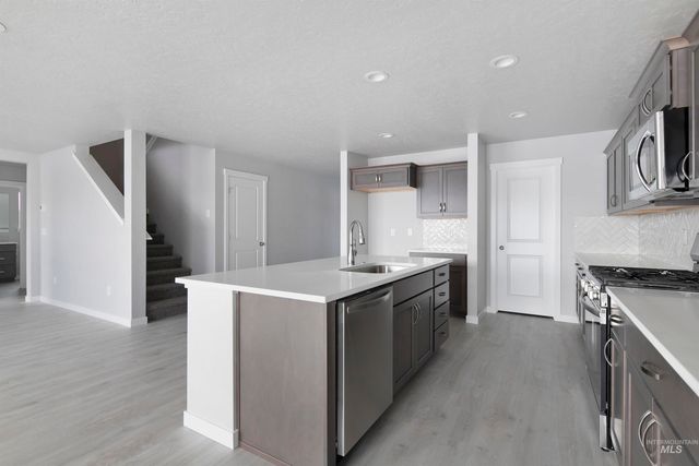 11398 W Tutor St, Nampa, ID 83651