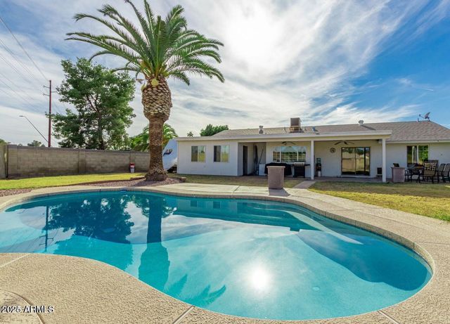 7552 E ELENA Circle, Mesa, AZ 85208