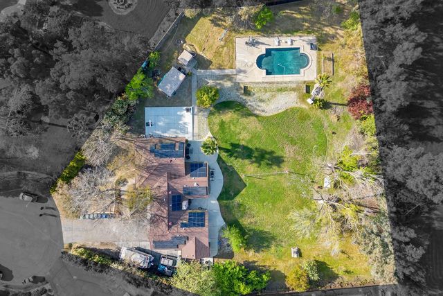 2013 Rushing River Ct, Elverta, CA 95626