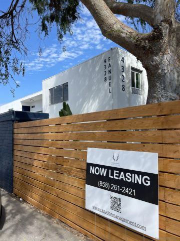 4328 Fanuel, San Diego, CA 92109