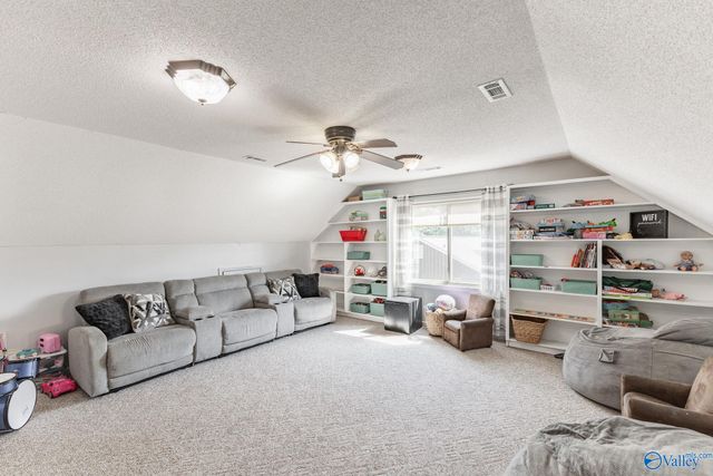 2406 Auburn Drive, Decatur, AL 35603