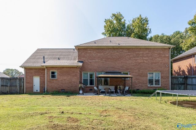 2406 Auburn Drive, Decatur, AL 35603