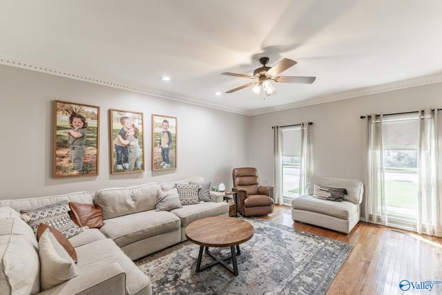 2406 Auburn Drive, Decatur, AL 35603