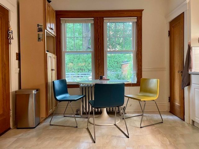 78 Stearns Rd 1, Brookline, MA 02446