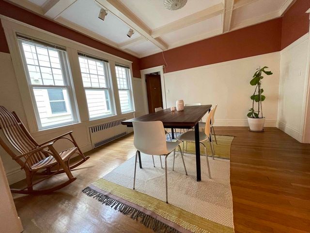 78 Stearns Rd 1, Brookline, MA 02446