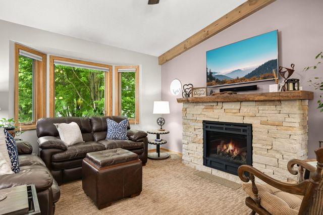 8553 Chanhassen Hills Drive S, Chanhassen, MN 55317