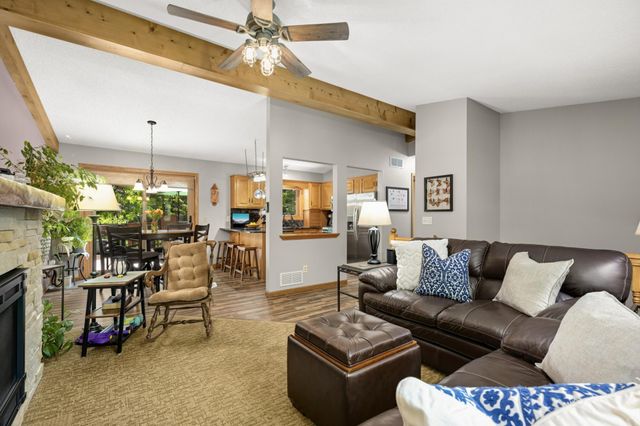 8553 Chanhassen Hills Drive S, Chanhassen, MN 55317